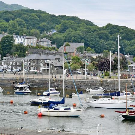 ポルスマドグ Harbour Viewヴィラ エクステリア 写真